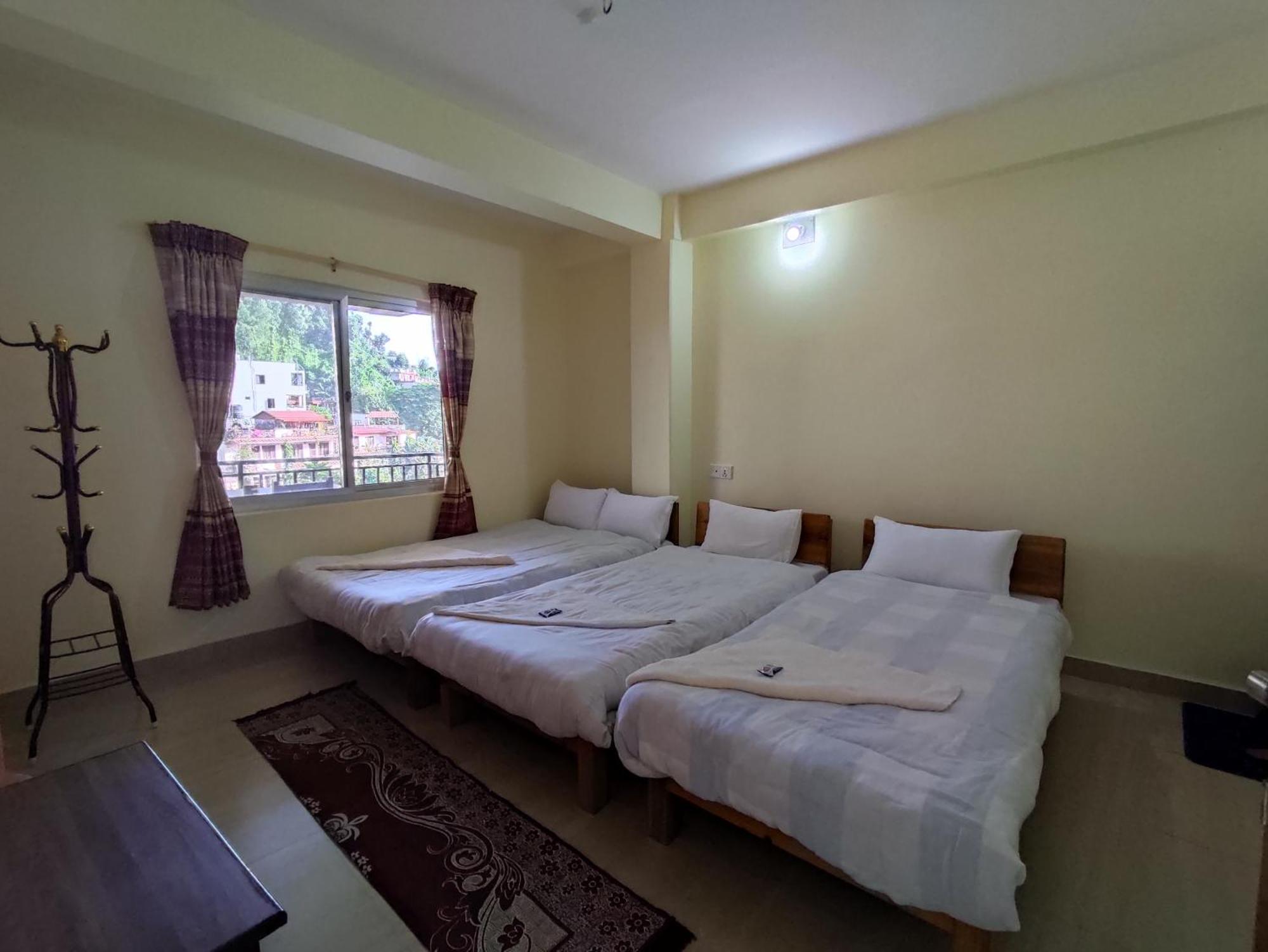 Hotel Green Hill View Pokhara Zimmer foto