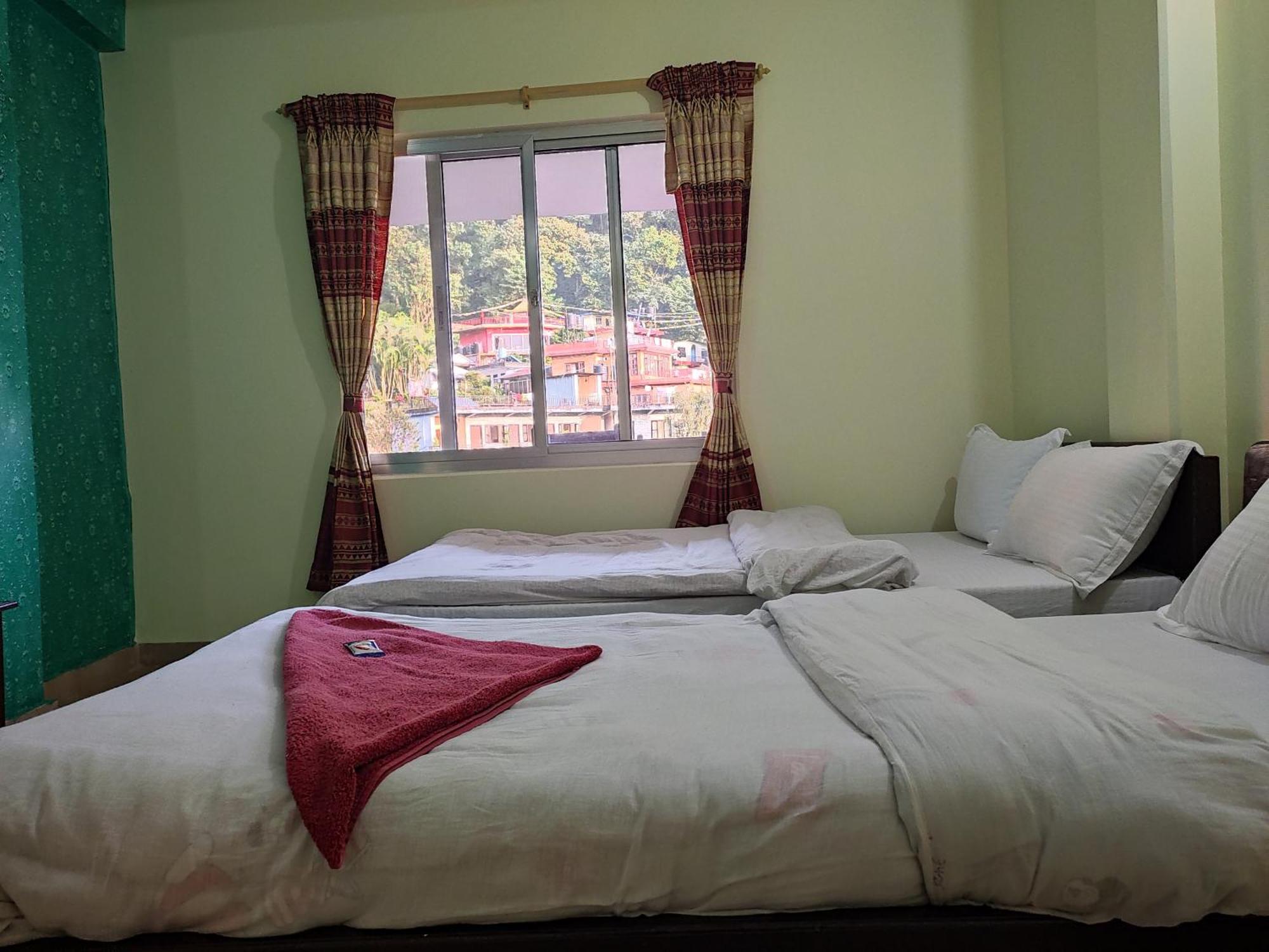 Hotel Green Hill View Pokhara Zimmer foto